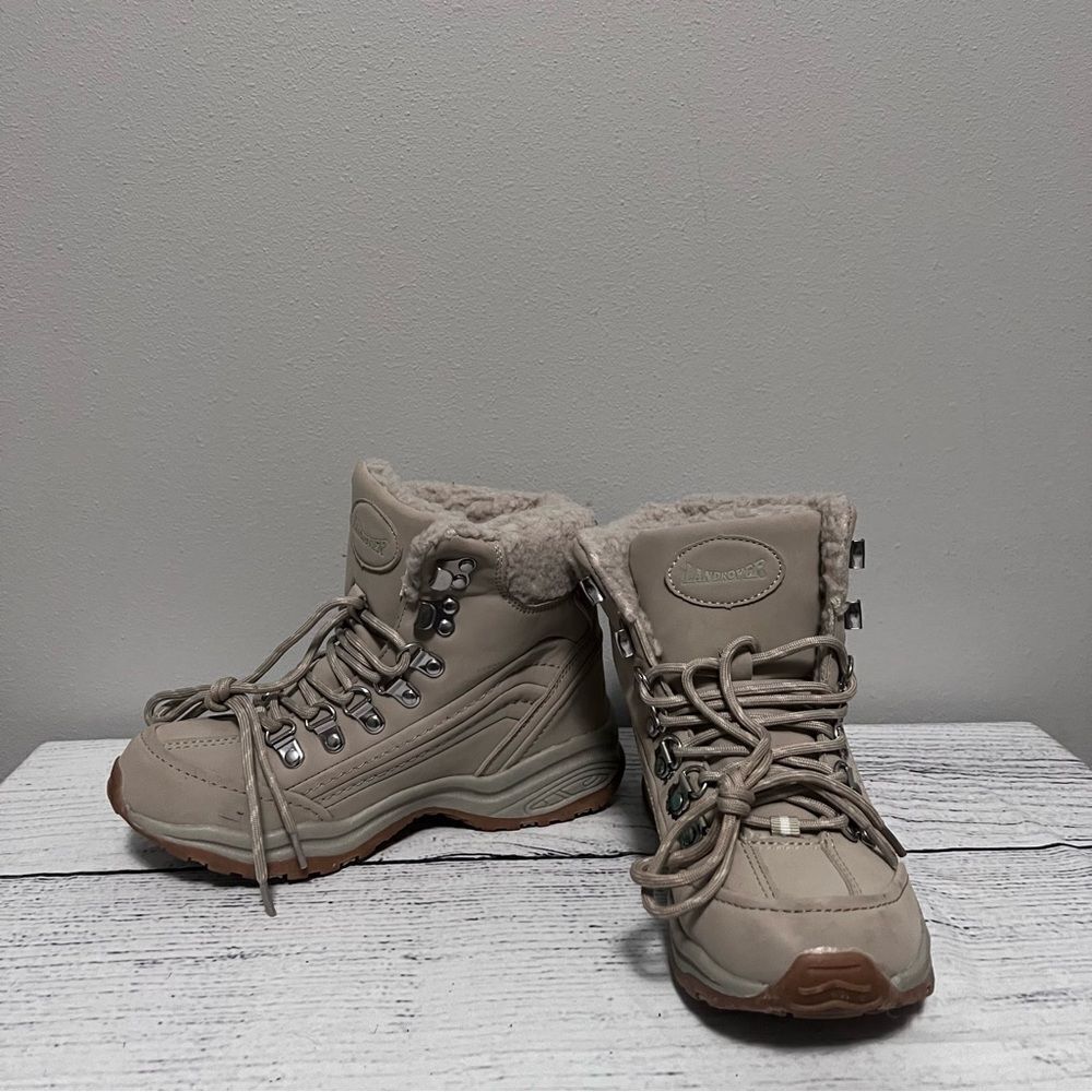 Land Rover Ankle Boots with Faux Fur Size 5